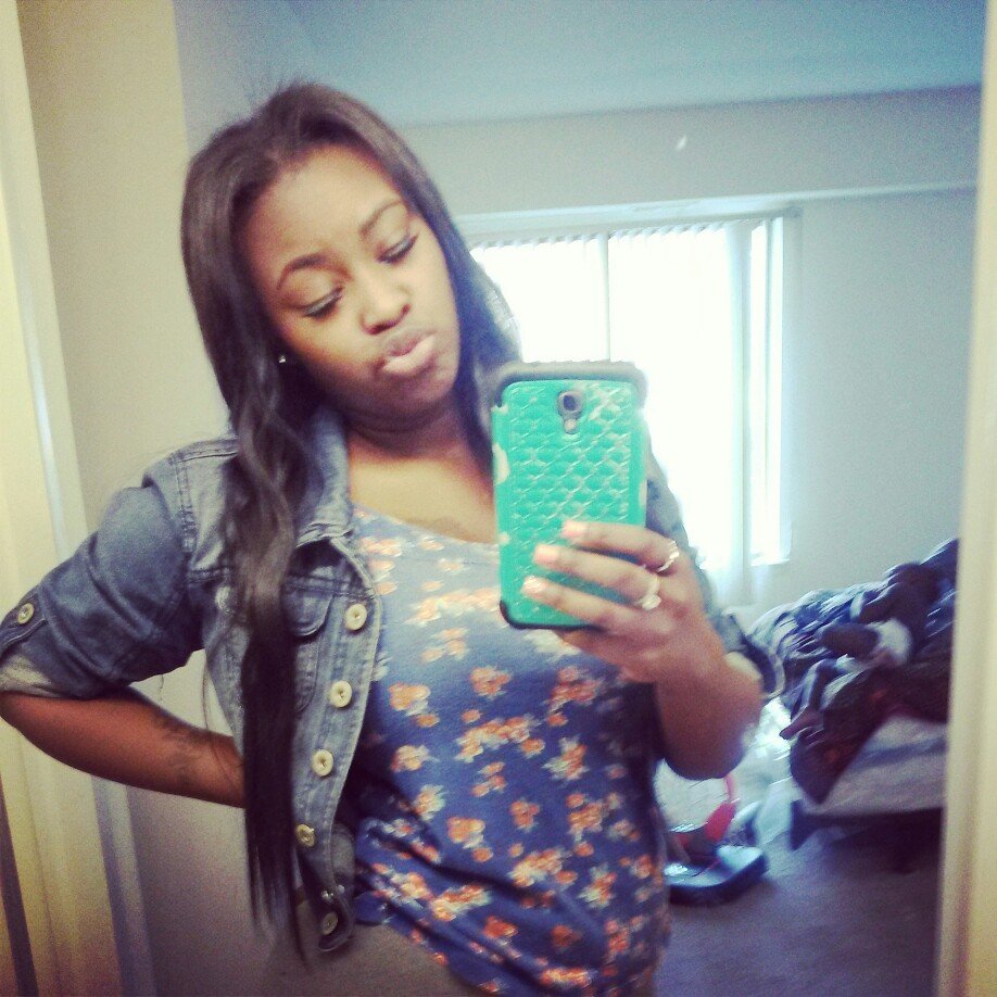 Myians Mom  Join the money train