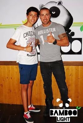 Moadmdb's profile picture. Es de valientes sonreír cuando el corazón llora.   Elche