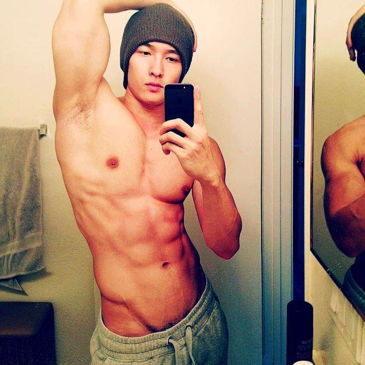 Motivating pictures for the guys that need that extra push.