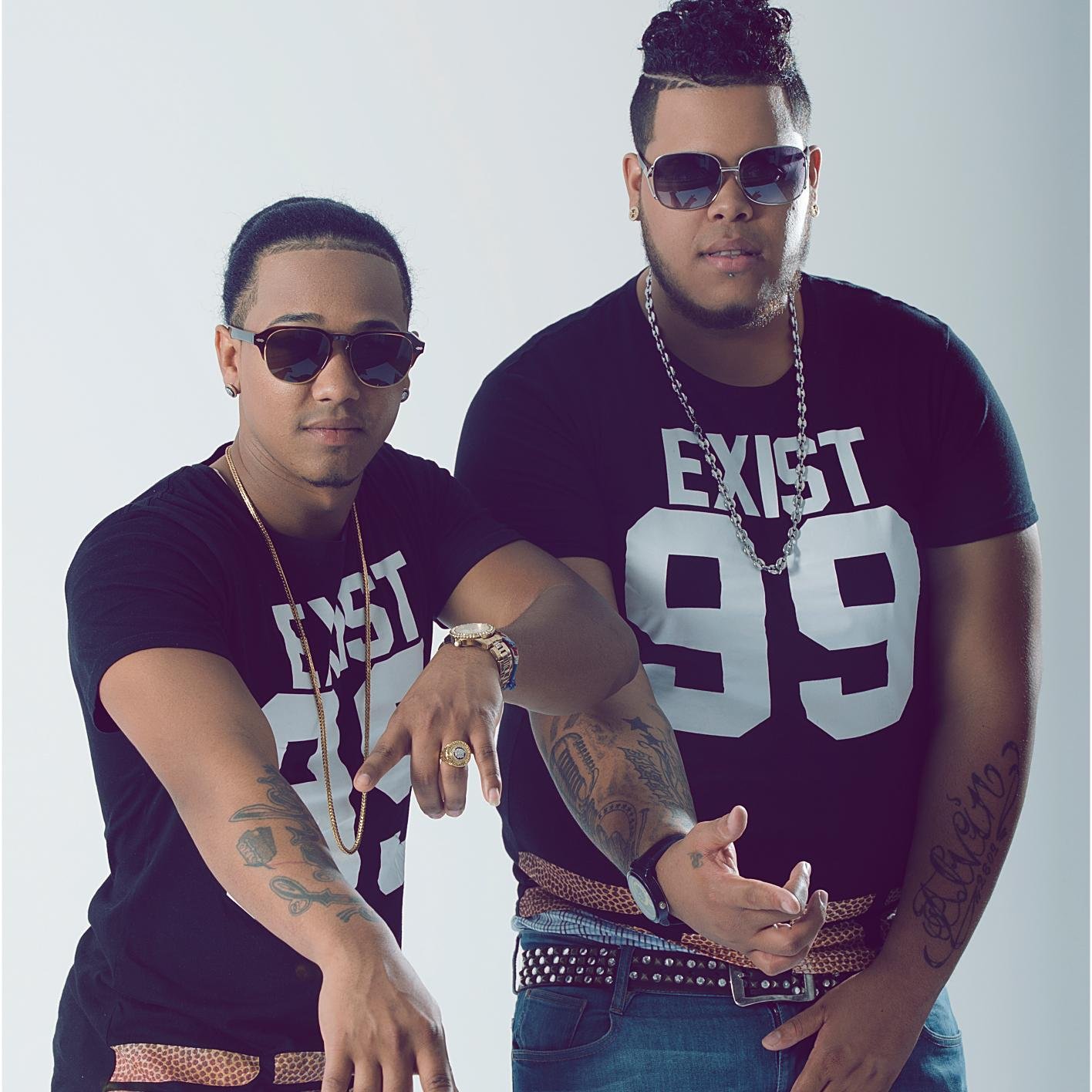 DÚO DE MÚSICA URBANA. Dominicanos viajando por España.. CONTRATACIONES (+34) 627 830 699 (+34) 677 079 507 Personales: @BorugaGucci @CarloStylo20