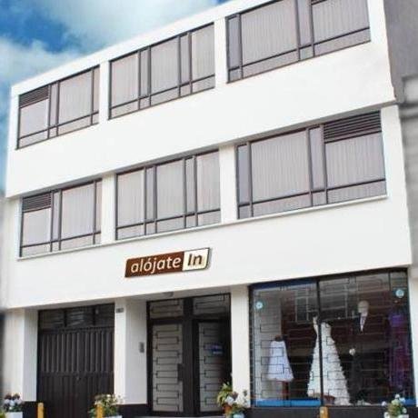 Somos un Hostel, donde usted encontrará cómodas y elegantes habitaciones que hacen de este el lugar ideal para sus cortas y largas estadías en Bogotá.