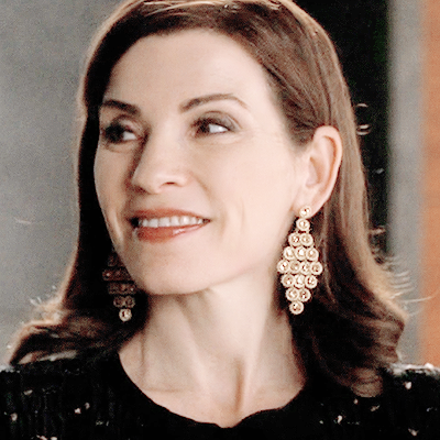 melliesgrants's profile picture. i also love the crown by your name btw. it's so suiting. kari. queen. — @danaofscully