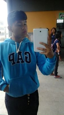 Eu vc 2Filhos E um Cachorro ,♚Rei £uan♛