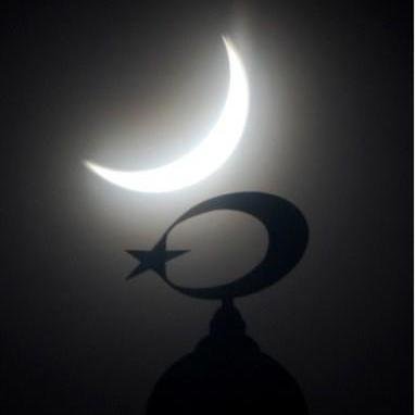  Vefalı TÜRK geldi yine. Selam Sana TÜRK'ÜN bayrağına.