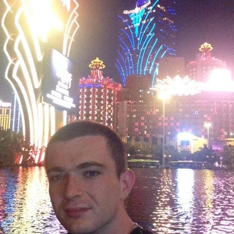 Mostly talk about TV. Reality Competition show fan; Amazing Race, Survivor & Traitors super fan. Also big Star Trek/Wars/Gate nerd. He/Him. LGBTQI+