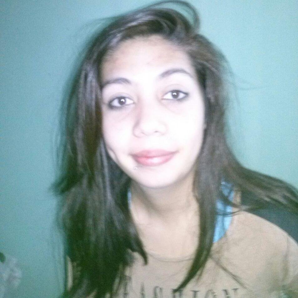 Hola:3Seguime♥;'D & Te Sigooo:3