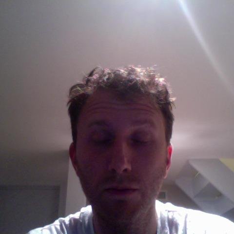 reubonic's profile picture. 