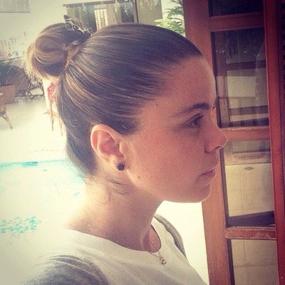 Mamá de Tomás y Valentina, mi pasión: la belleza de la estética en el arte, la moda, la arquitectura, el cine.