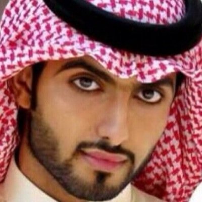 ‏‏‏‏‏‏‏‏لا التزم بقيود واعراف اعيش حياتي كيف ما اشاء وحيث ما اريد طالما حريتي لا تضر بالأخرين