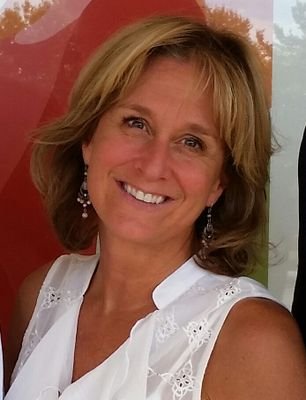 Lover of Jesus ✝️ Wife ♥️ Mom 🌺 International Board Certified Lactation Counselor 🤱