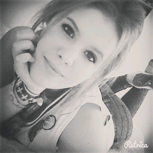 CarmenTalero's profile picture. 18 veranos.Quedate con la persona que acepte tus locuras, que viva sacandote sonrisas y viviendo contigo a cada segundo sin importar lo demas.LadyBaby.8♕