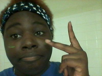 Im a girl. I'm a Sophomore!! Graduating a year early. I have a crush. And I speak German.