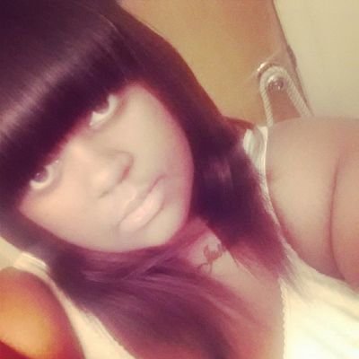 I'm a queen of ♦, and a ace of ♠, but I'll still your ♥ with just one gaze Lol ♊♊♊♊