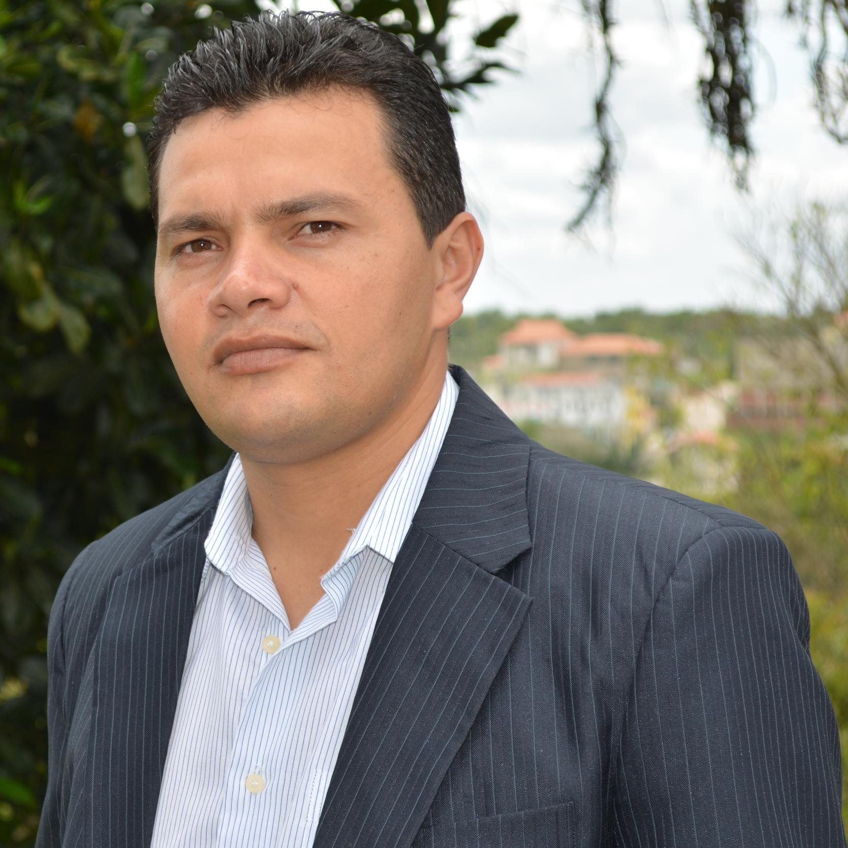 Pois a sabedoria entrará em seu coração, e o conhecimento será agradável à sua alma. Provérbios 2-10