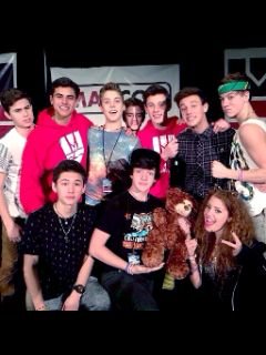 1989 Tendo uma crise louca de Blank Space||Taylor Swift||Selena Gomez||Matthew Espinosa||Justin Bieber||Shawn Mendes São Todos Divoos