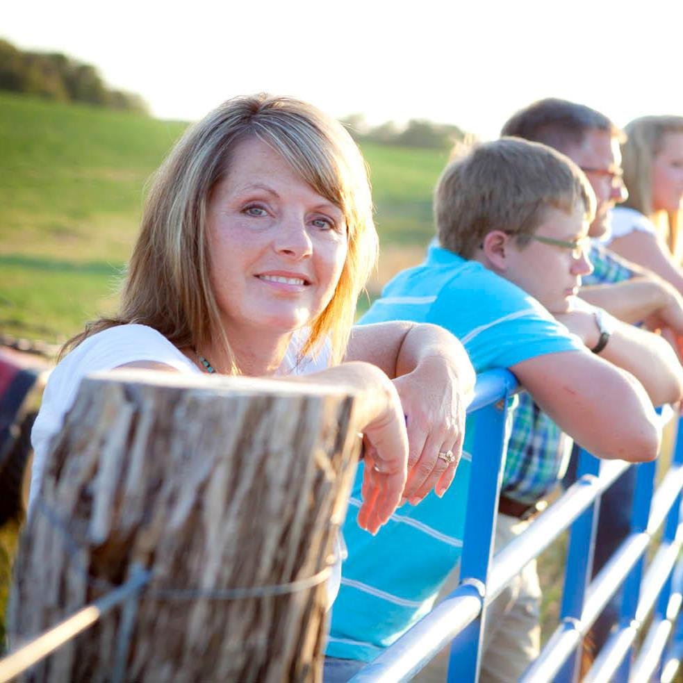 CommonGround farm women want to start the conversation with YOU about food & farming. Let's talk!