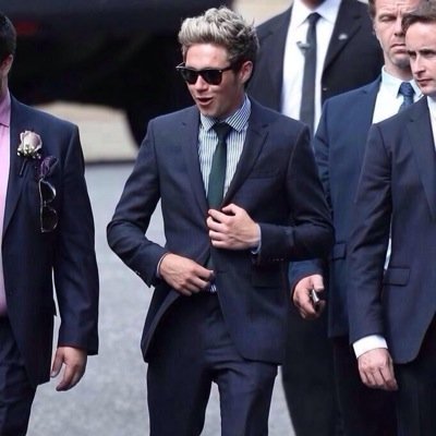 Follow me♡ ONE DIRECTION / Carson Lueders Niall girl ♡ waiting forever OTRAT 2/27.28.3/1 元垢@Msdirectoiner