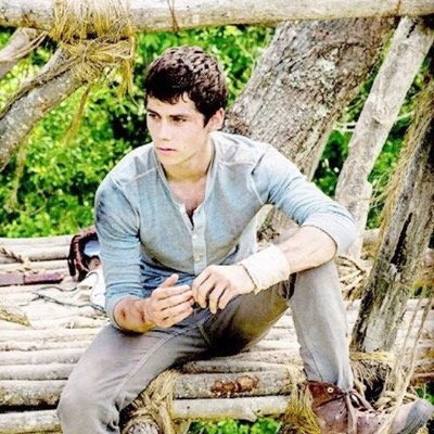 I want to be a Runner.. ||TMR|| || RP|| ||Claimed|| || Any Ship|| || Literate|| ||Descriptive|| @MazeGirlTeresa