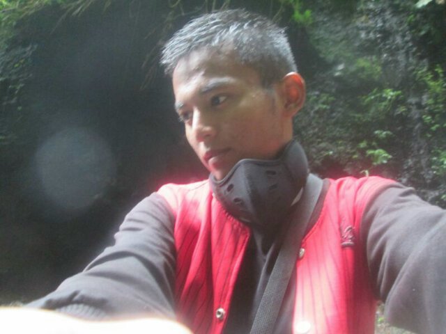 Susah senang slalu tersenyum,,,