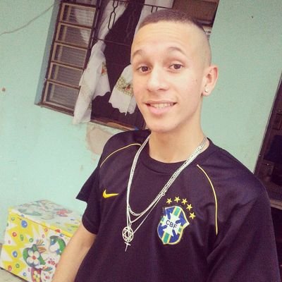 ♕ Livrai-me de tudo aquilo que me faz mal
         FUNK FUNK FUNK FUNK FUNK FUNK FUNK ♪ ♥