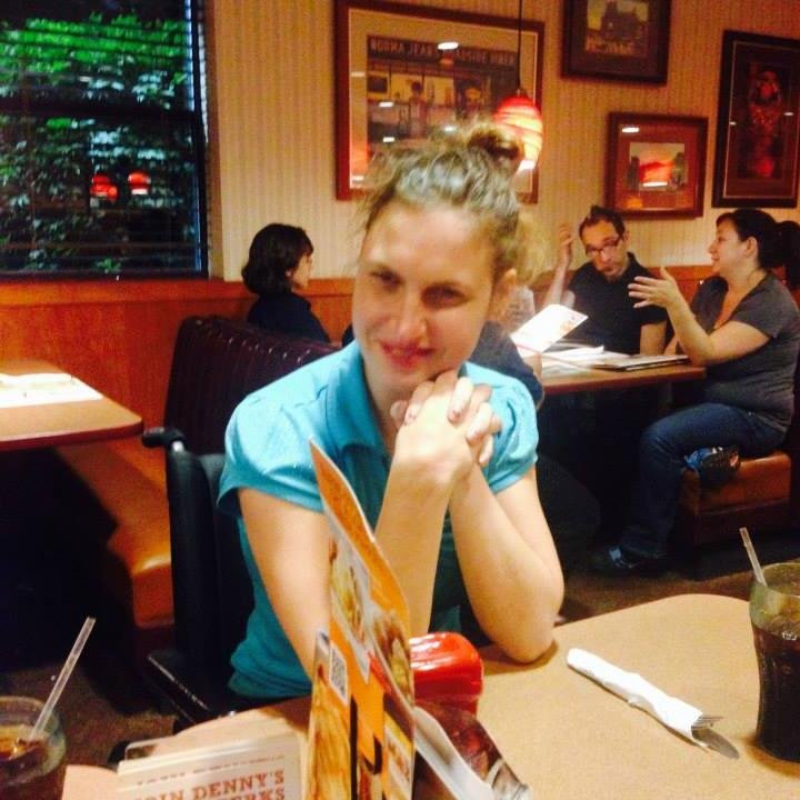 my name is Kristen Taylor I'm married to a wonderful man name Jeremy i love him so m