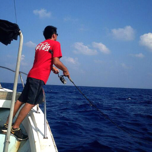 H19780208's profile picture. ユタシクで～す！
沖縄のこと。
ルアーフィッシングのこと。
バスケのこと。