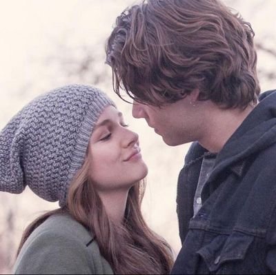 Vive por los momentos que no se pueden poner en palabras. .  Utiliza El Hashtag #ElChicoEscribe