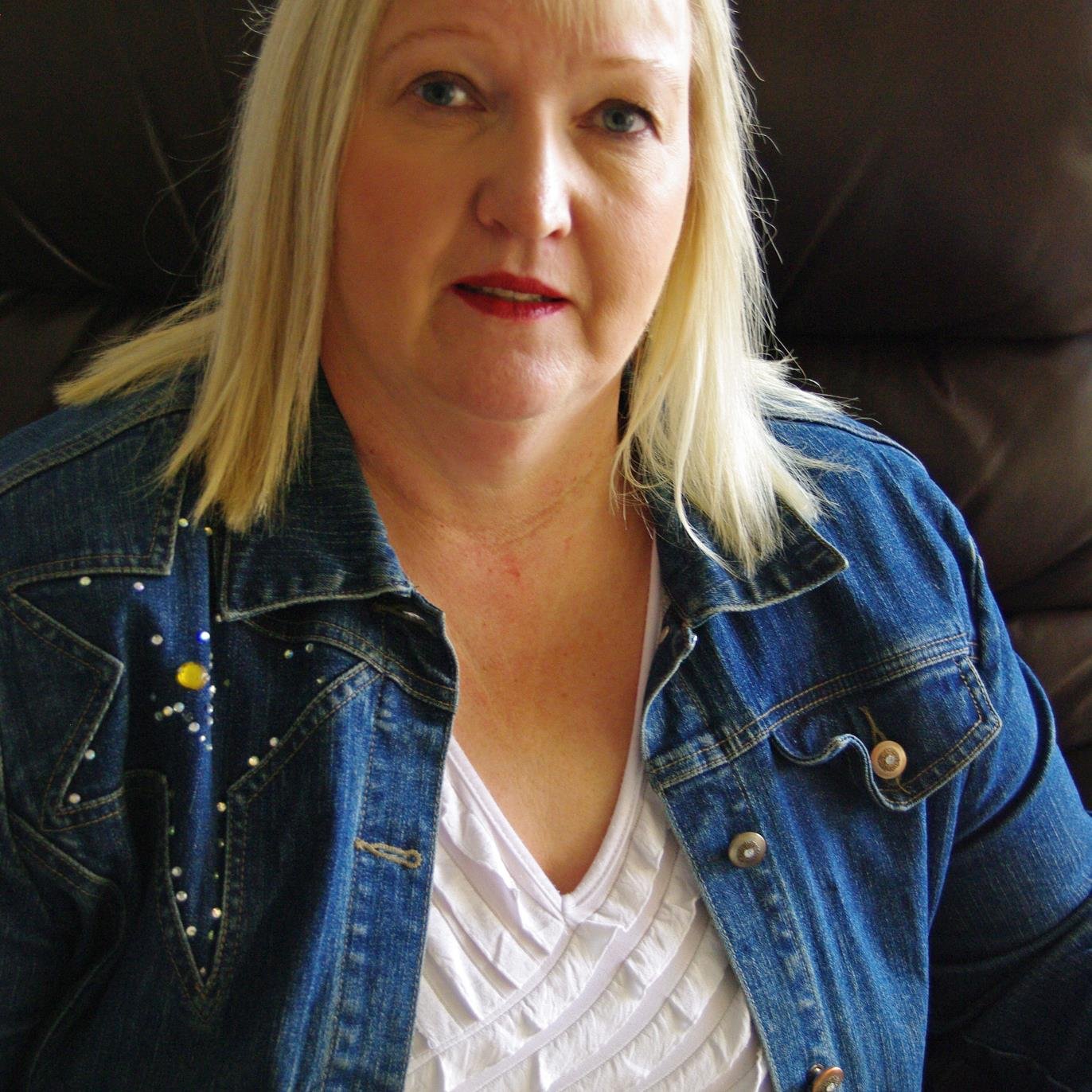 Marion Mutala has a master’s degree in educational administration and taught for 30 years. With a passion for the arts, she loves to write,#www.babasbabushka.ca