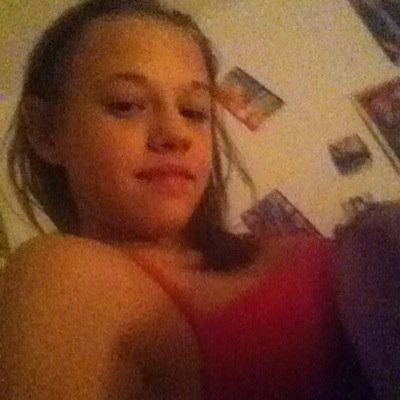 I am a smart pretty girl and i love one direction