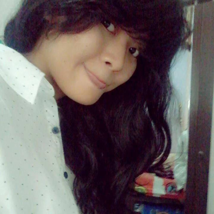bella yunita - SMPN 20 sby 2012 - belajar di SMAN 12 sby