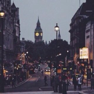 IfatimaMm's profile picture. 