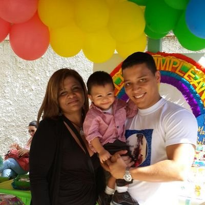 Especialista Tributario y docente, madre del Ingeniero (Edmont Duarte) lo mas hermoso que dios me ha dado y mis nietos Marco y lucciano que bendición..