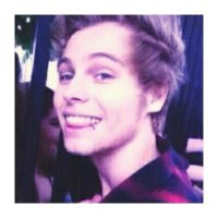 (▰˘◡˘▰) (@tryforhemmings4) 's Twitter Profile