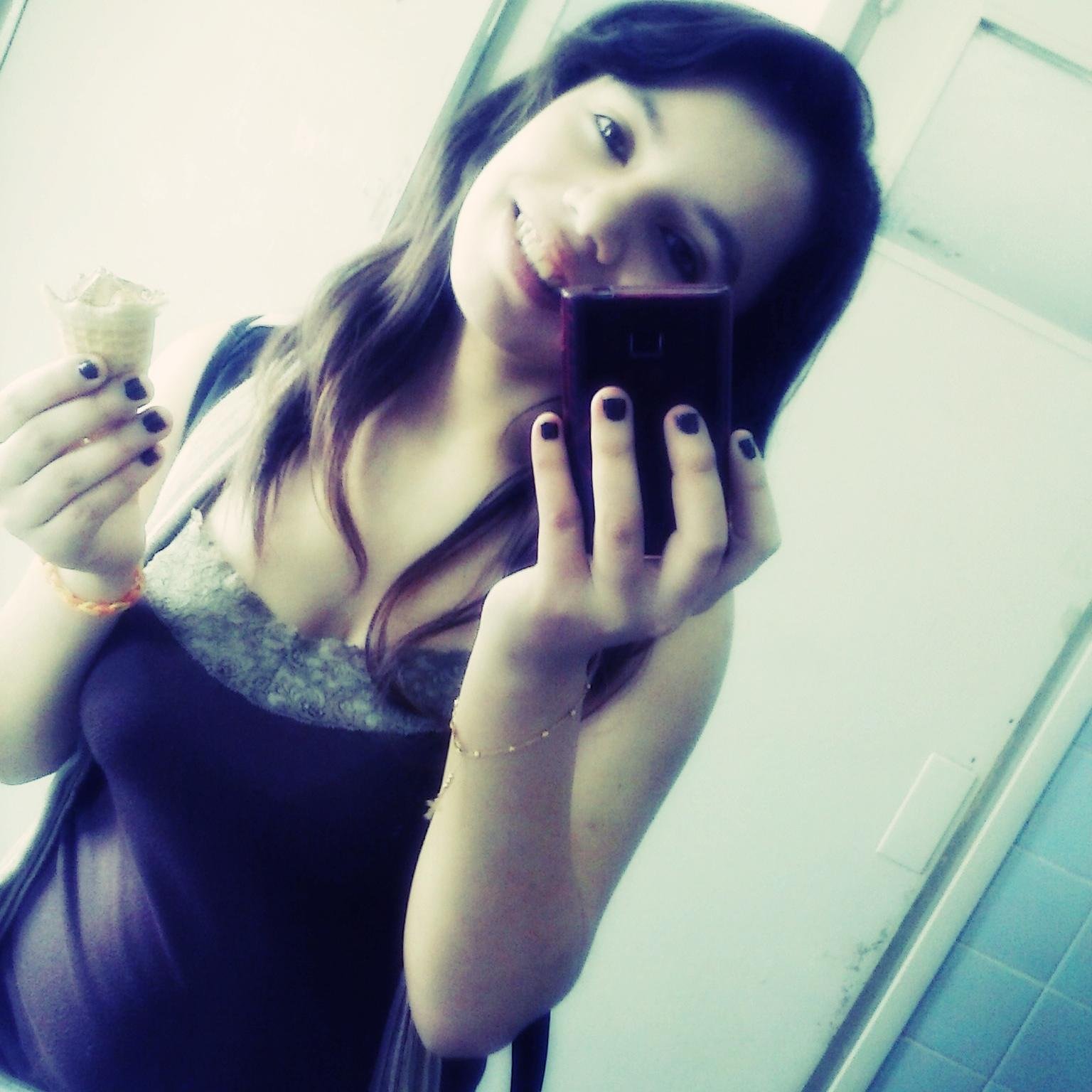 Mii Noviio Me Ama Pame & Hugo J.p.t.l.v 3