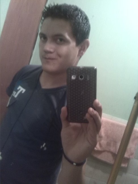 Hijo, Siervo, Adorador Apasionado por mi padre celestial, Enamorado de la Vida Agradecido Por quien Me Ha llamado A Cumplir sus Propósitos.