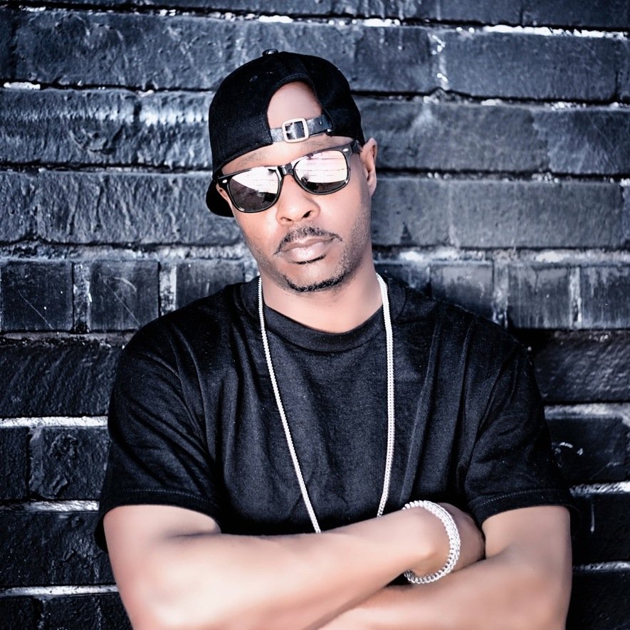 Recording Artist, Owner of Record label AVC Digital Media/XLP, writer & producer. Music on itunes: https://t.co/6ra4q7pkhB v