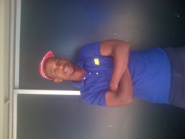 tebza_76249's profile picture. 