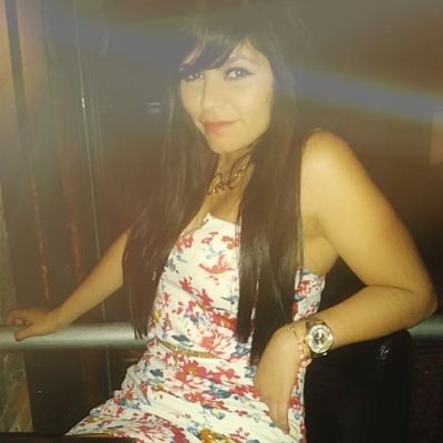 karlyivett's profile picture. Una vida mil Historias