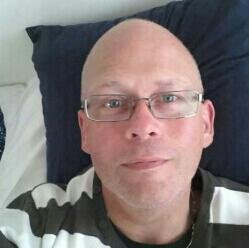 AmfloraDonald's profile picture. 