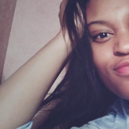 WendyBracat's profile picture. Content Manager / Accro à la pop culture au MMA et aux sushis, 
passée par @Paris_Sorbonne et IUT de Lannion