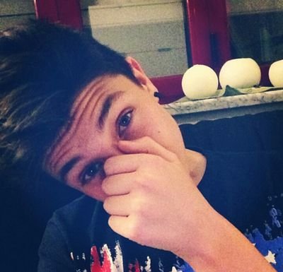 Follow ? Gua followback.