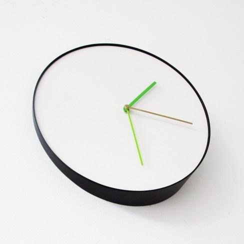 Minimal inspiration. Design, furniture and living spaces.