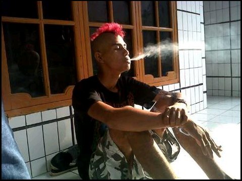 dhenycassibat's profile picture. Vokalis@cassibat