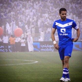 جننتّ بِکء حَتى البُـكَاء يّ من لآ تَدريّء{N}