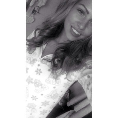 courtneyy_hanah's profile picture. 