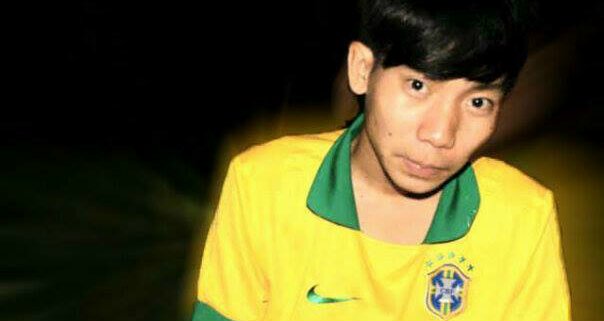 Pin: 2A82FEEC
