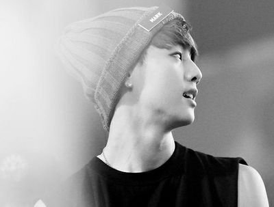 [[skyhighent_rp]] ; Ten Huang ; Hongkong,14 November 1994 ; BB Member ; 1 star