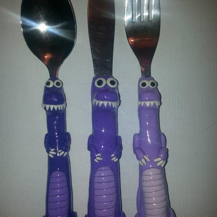 emmasrainbow's profile picture. im a pink haired, breastfeeding, babywearing, cosleeping, home educating crazy mumma to 3 amazing kids and now im also following my dream of selling my crafts