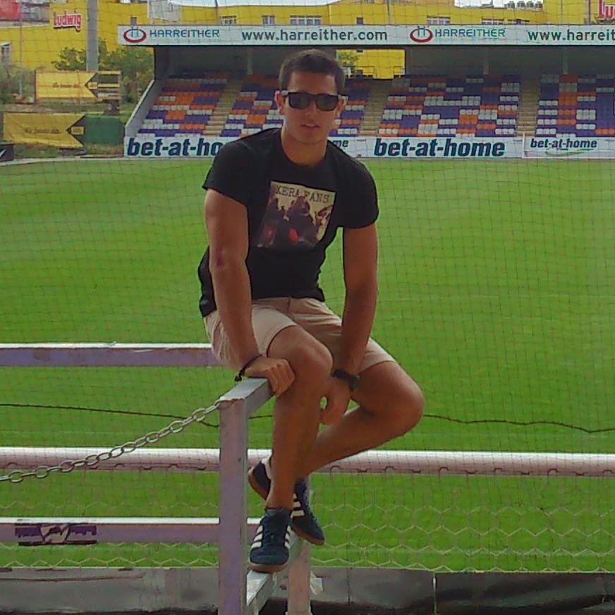 EL ESCUDO SE RESPETA, LA CAMISETA LA DEFIENDES, LOS COLORES LOS SIENTES... XEREZ CLUB DEPORTIVO •NoTeAbandonaréJamás•