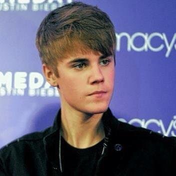 You can rip my heart out of my chest but you can't rip my love for BIEBER!!
